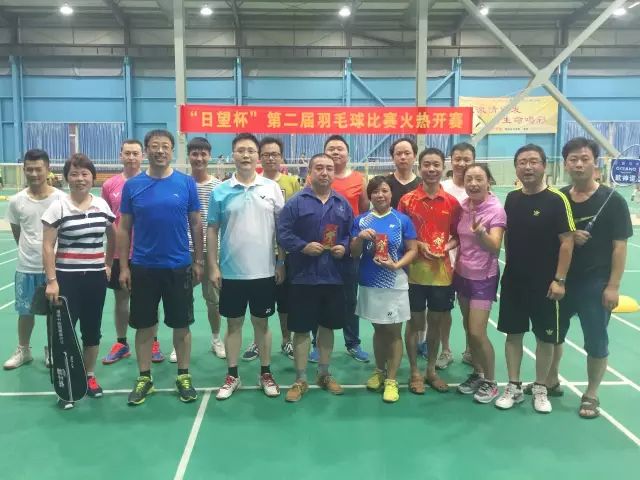 邵東縣宋家塘雙喜婚慶服務(wù)中心,婚慶策劃,婚車(chē)服務(wù),氣模拱門(mén),慶典服務(wù),宴會(huì)服務(wù)